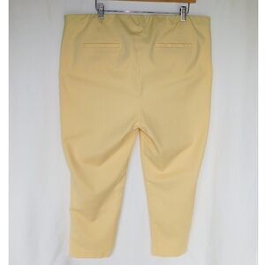 J. Jill Curvy-Fit Versatile Cotton-Stretch Slim-Leg Pants - Soft Yellow - Sz 20